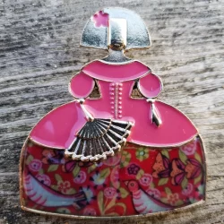 broche de meninas con esmaltado rosado
